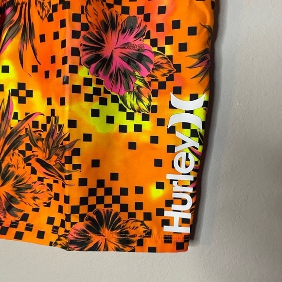 NWT Hurley Boy's Orange  Floral Checkered Boardshorts Big Kids size 18 Swim - Picture 5 of 7